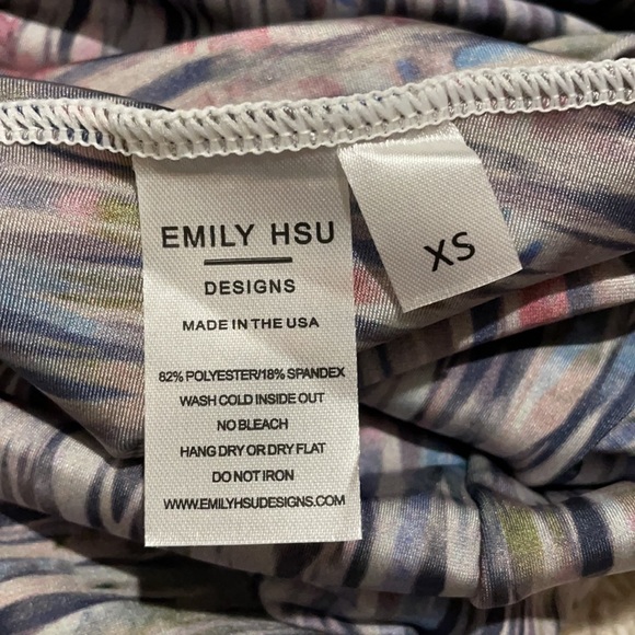 Pure Barre + Emily HSU leggings - Picture 8 of 9